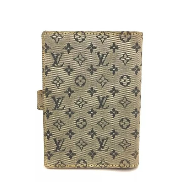 Louis Vuitton Monogram Canvas Agenda Cover - Picture 2 of 8